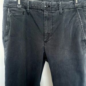 GAP Men’s Khaki Skinny 33x32 Dark wash